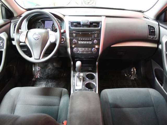 Nissan Altima 2014 photo 14